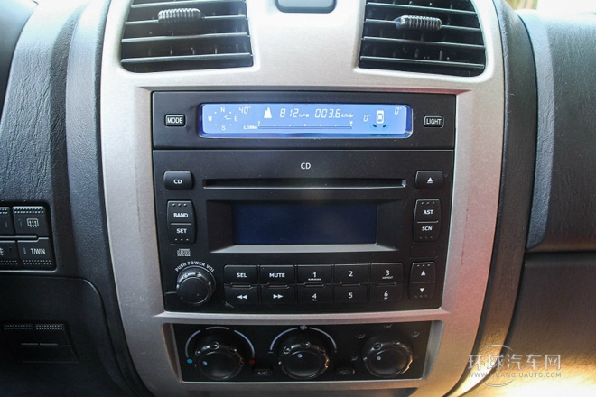2013款 2.0T 兩驅(qū)柴油版