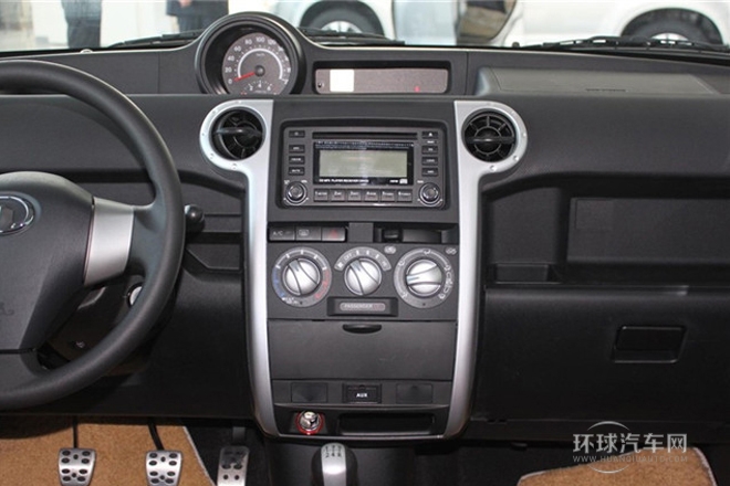 2012款 1.5L 手動(dòng)都市版