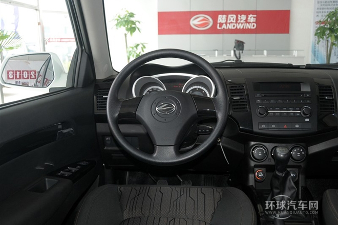 探索版 2.0T 柴油4X4豪華型