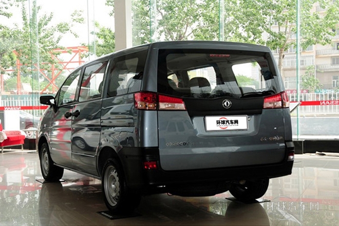 2014款 1.5L 手動(dòng)標(biāo)準(zhǔn)型7座 國IV