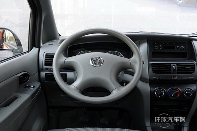 2014款 1.5L 手動標準型5座 國IV