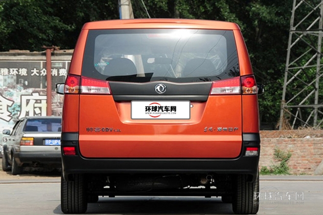 2014款 1.5L 手動(dòng)標(biāo)準(zhǔn)型5座 國(guó)IV