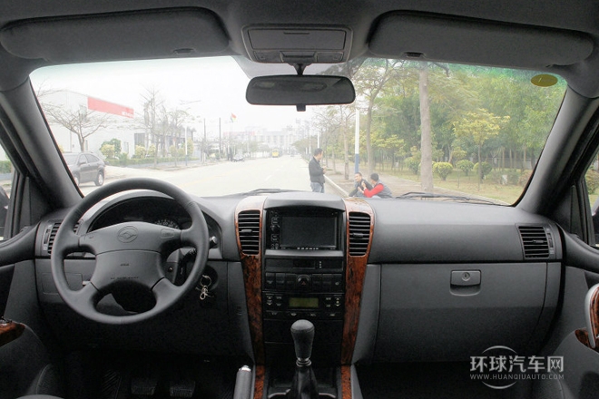 2012款 2.0L 兩驅(qū)公務版