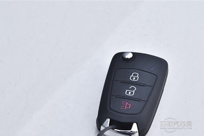 2013款 2.4L歐洲版 四驅(qū)領(lǐng)航型小雙排