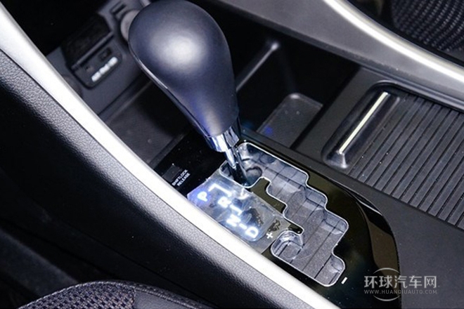 2014款 2.0L 自動(dòng)領(lǐng)先型