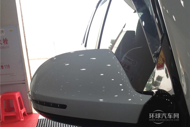 2014款 升級(jí)版 2.0T 柴油 手動(dòng)兩驅(qū)精英型
