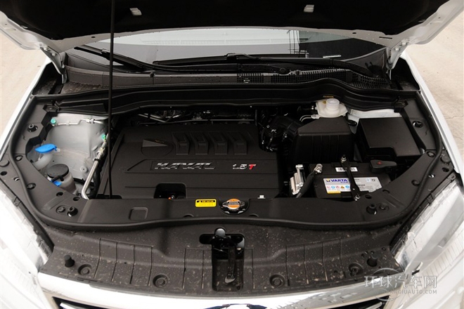2013款 運動版 1.5T 手動四驅(qū)尊貴型