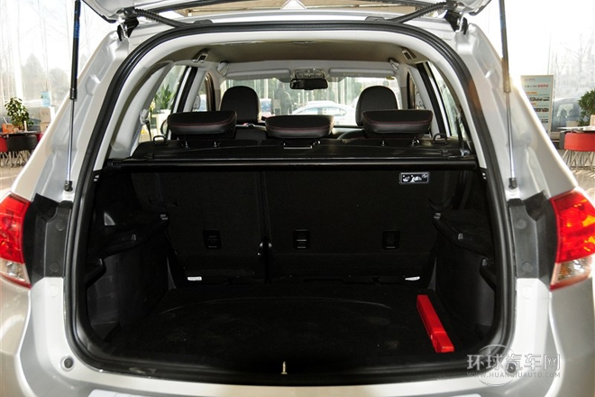 2013款 升級版 1.5T 手動四驅(qū)精英型