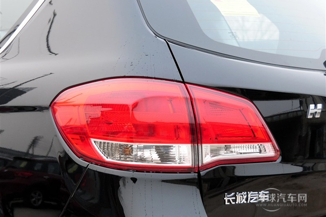 2013款 升級(jí)版 2.4L 自動(dòng)兩驅(qū)精英型