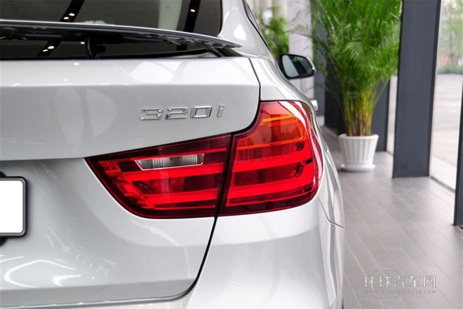 2013款 320i 領先型