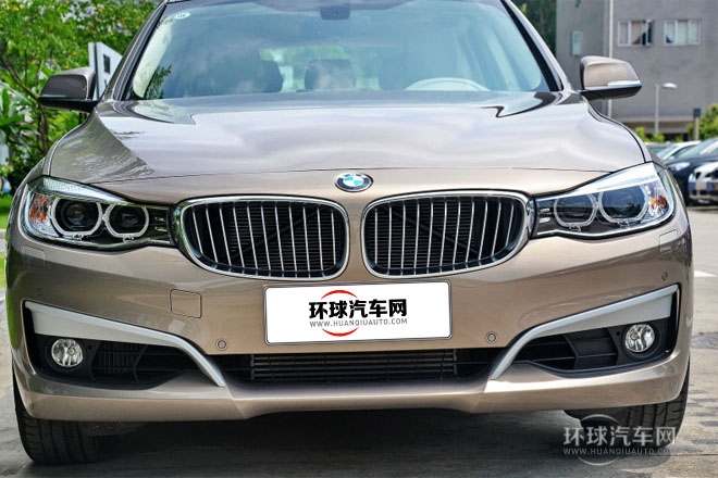 2013款 335i 風(fēng)尚設(shè)計(jì)套裝