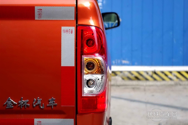 2013款 2.2T柴油四驅(qū)短軸