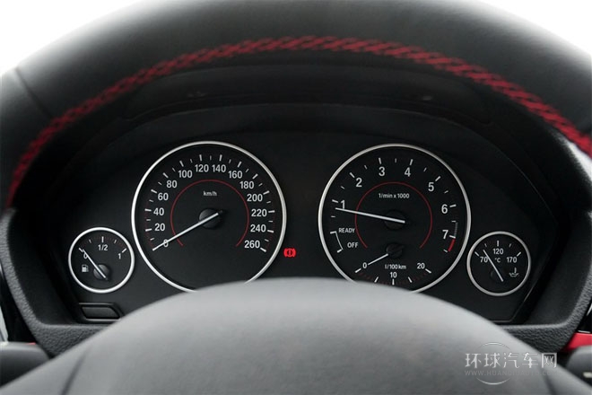 2014款 420i Gran Coupe 運(yùn)動(dòng)設(shè)計(jì)套裝