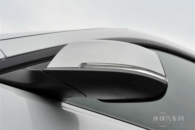 2014款 428i xDrive Gran Coupe 設(shè)計(jì)套裝型