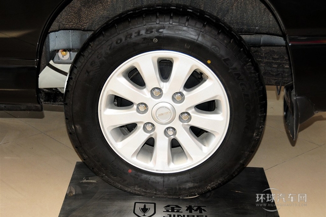 2010款 2.4L-3代 尊領(lǐng)標(biāo)準(zhǔn)型9座4RB2