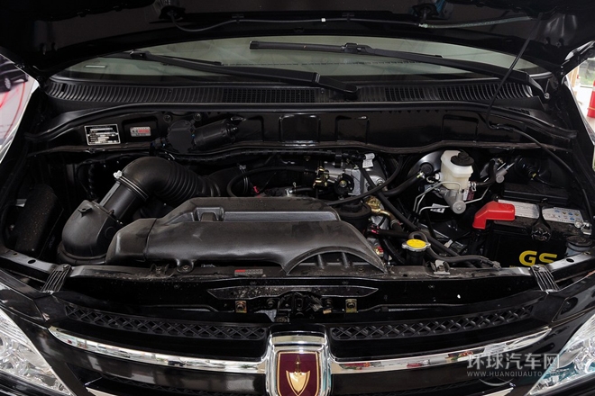 2010款 2.4L-3代 尊領(lǐng)豪華型長(zhǎng)軸9座4RB2