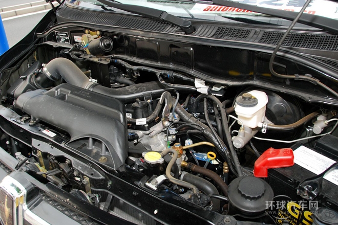 2010款 2.7L-3代 御領(lǐng)豪華型長(zhǎng)軸9座2TR