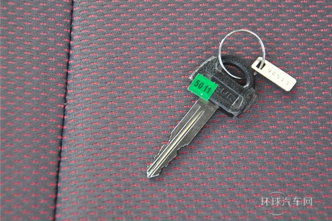 2013款 創(chuàng)業(yè)版 1.0L 經(jīng)濟(jì)型