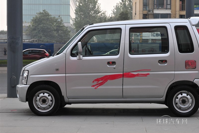 2013款 創(chuàng)業(yè)版 1.0L 實(shí)用3型