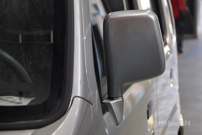 2013款 創(chuàng)業(yè)版 1.0L 舒適型