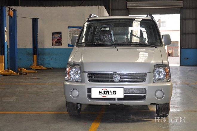 2013款 創(chuàng)業(yè)版 1.0L 舒適型