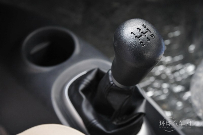2013款 全能升級(jí)版 1.4L 標(biāo)準(zhǔn)型