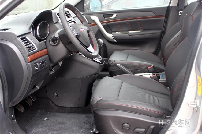 2013款運(yùn)動版 1.5T  手動兩驅(qū)精英型