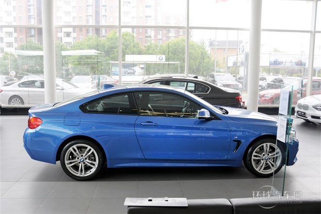 2014款 428i xDrive運(yùn)動(dòng)設(shè)計(jì)套裝