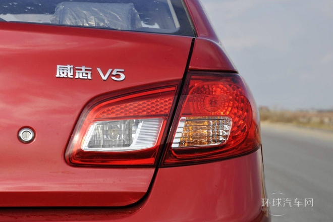 2013款 1.5L 手動(dòng)標(biāo)準(zhǔn)型 國IV