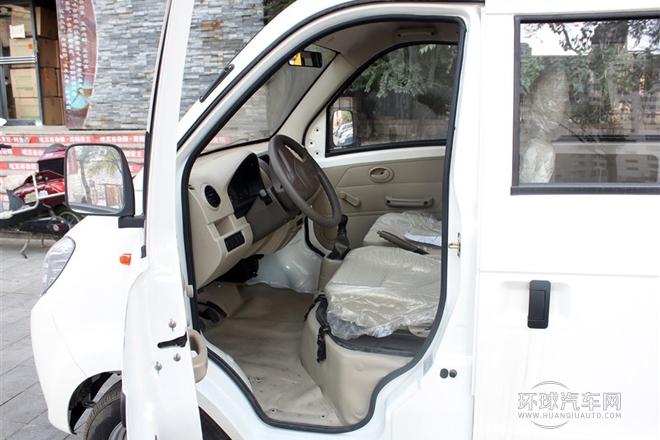 2012款 1.0L新鴻達(dá) 實(shí)用型