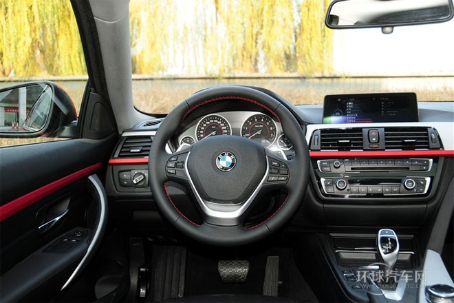 2014款 435i xDrive運(yùn)動(dòng)設(shè)計(jì)套裝