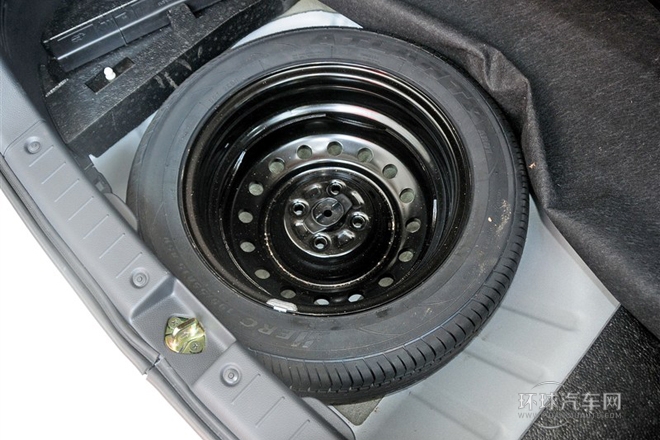 2014款 兩廂 1.4L 手動(dòng)暢想型