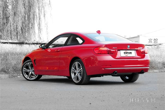 2014款 435i xDrive運(yùn)動(dòng)設(shè)計(jì)套裝