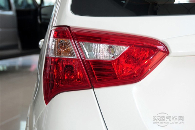 2014款 兩廂 1.4L 手動(dòng)暢想型