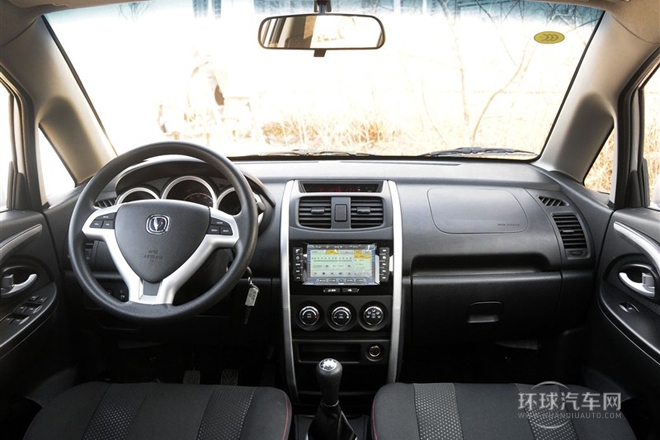 2014款 1.4L 手動天窗導(dǎo)航版 國IV