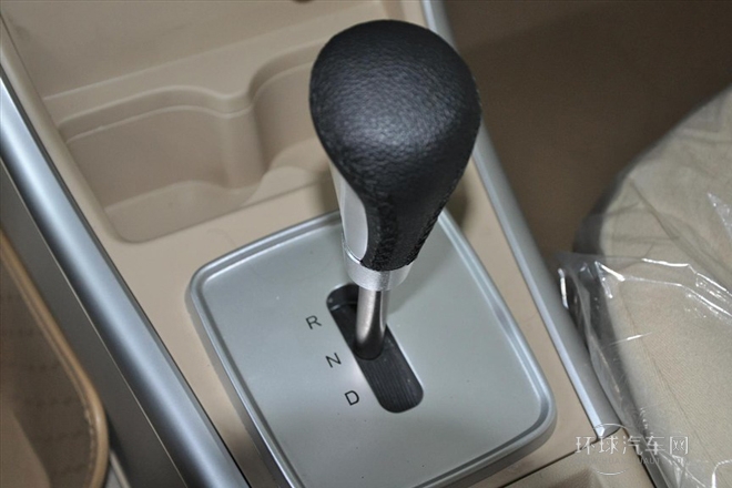 2014款 兩廂 E150 EV 電動(dòng)時(shí)尚版