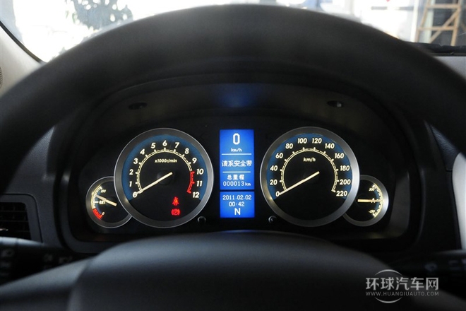 2014款 兩廂 E150 EV 電動(dòng)科技版