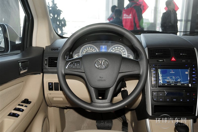 2014款 兩廂 E150 EV 電動(dòng)科技版