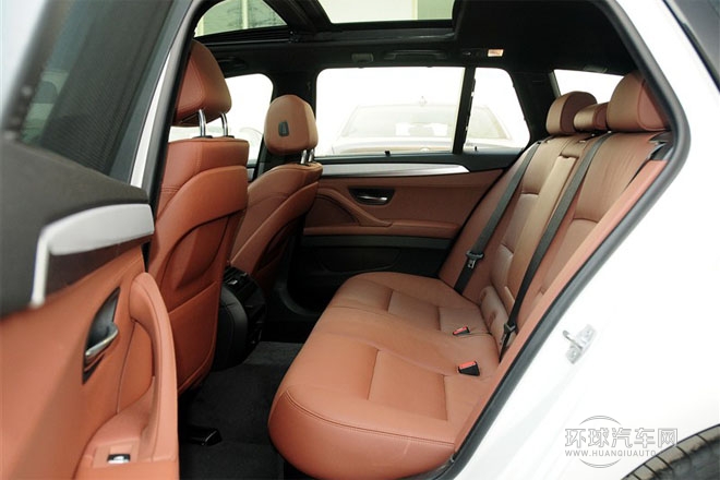2014款 528i xDrive M運(yùn)動型 旅行版