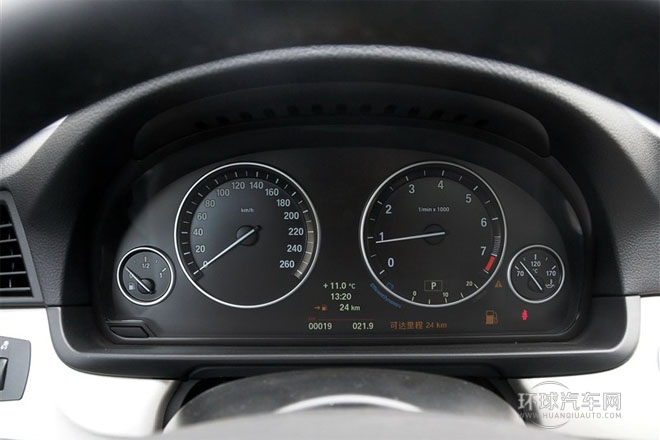 2014款 528i xDrive 設(shè)計(jì)套裝型
