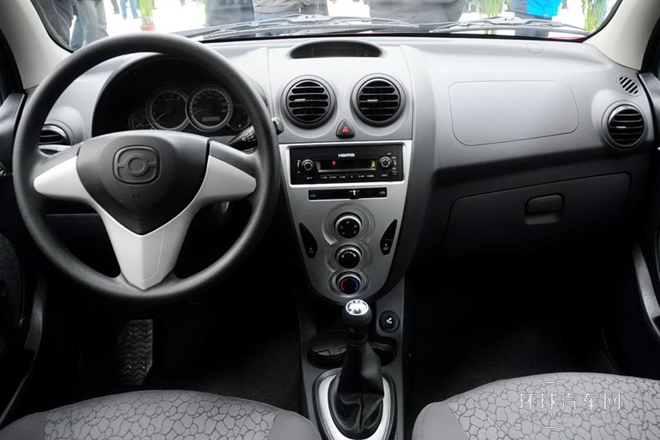 2010款 1.0L 標(biāo)準(zhǔn)型