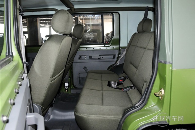 2008款 3.0T 五門四驅(qū)柴油版