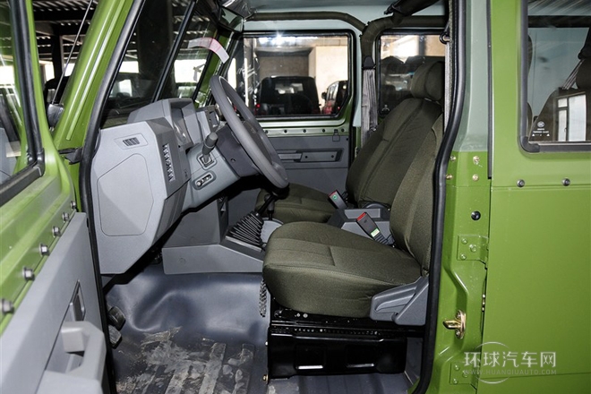 2008款 3.0T 五門四驅(qū)柴油版