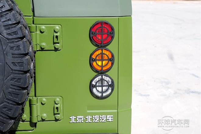 2008款 3.0T 五門(mén)四驅(qū)柴油版