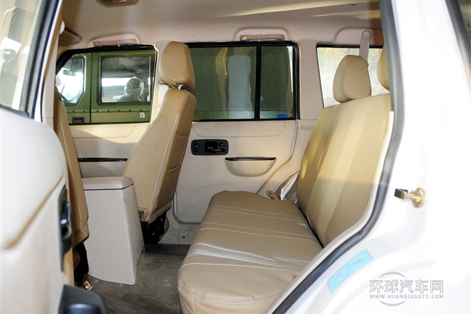 2011款 2.2L 四驅(qū)豪華型
