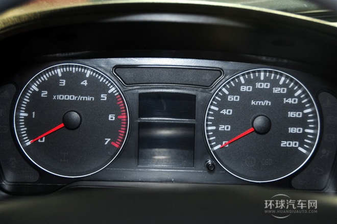 2011款 2.2L 四驅(qū)豪華型
