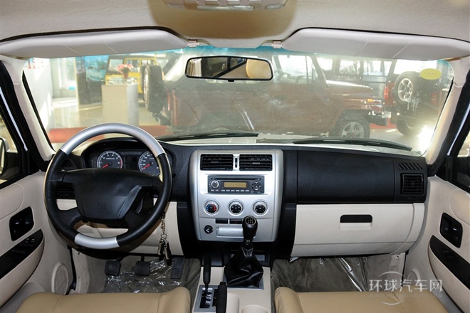 2011款 2.2L 四驅(qū)豪華型