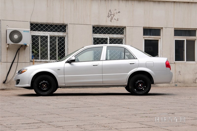 2012款 1.5L 手動(dòng)精英型