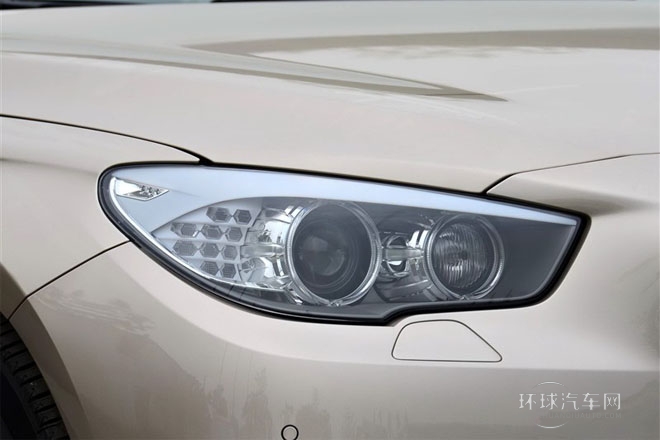 2014款 528i 設(shè)計(jì)套裝型