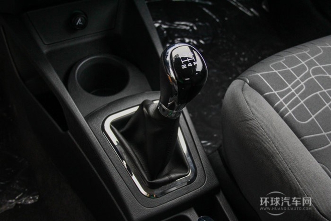 2014款 1.5L 手動(dòng)智驅(qū)智尚型
